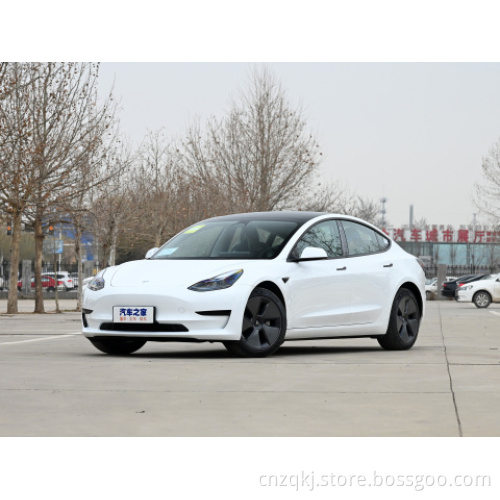 2023 Tesla Model 3 سيارة كهربائية 675 كم أربعة أبواب وخمس مقاعد سيارات كهربائية فاخرة للبيع